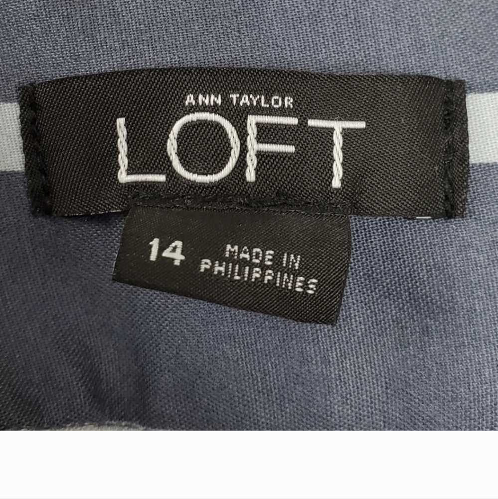 LOFT Grey Stripe Button Shorts 14 - Picture 6 of 7